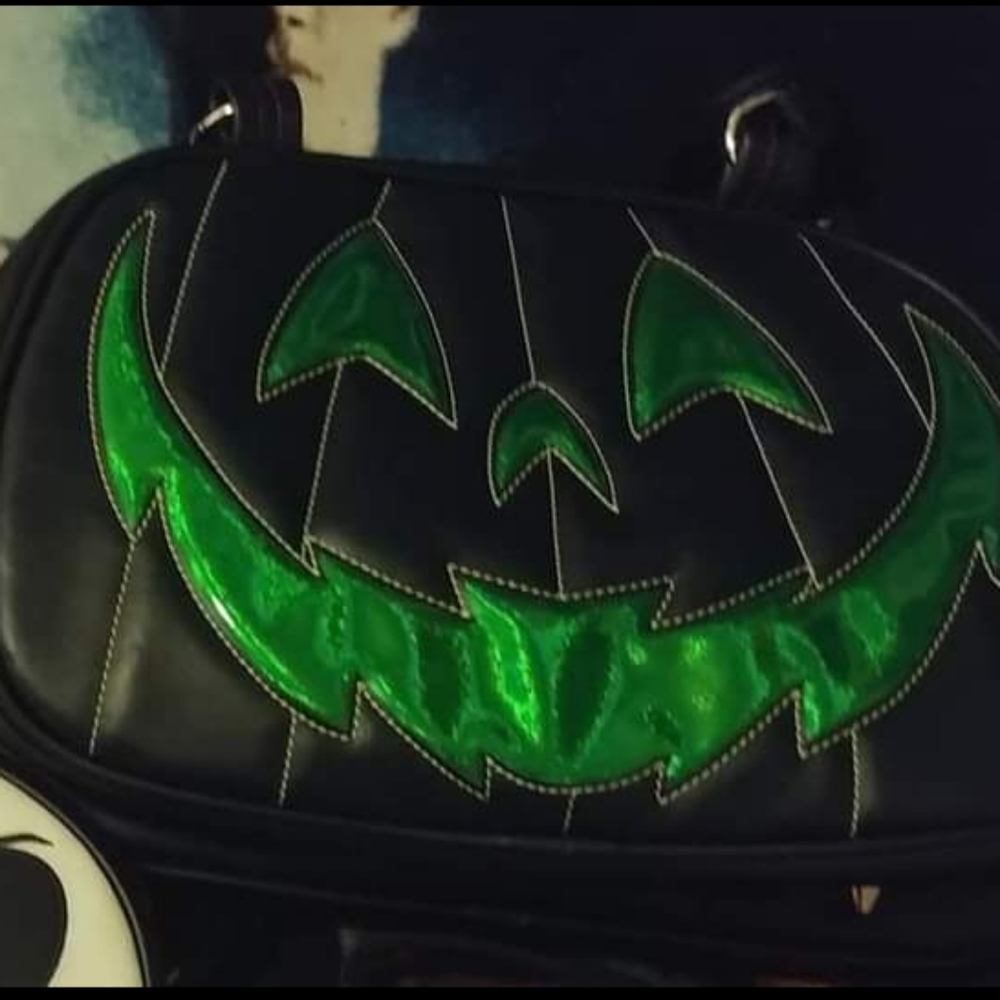 (DISO) Love pain and stitches pp ready or trade.. - Picture 2 of 12